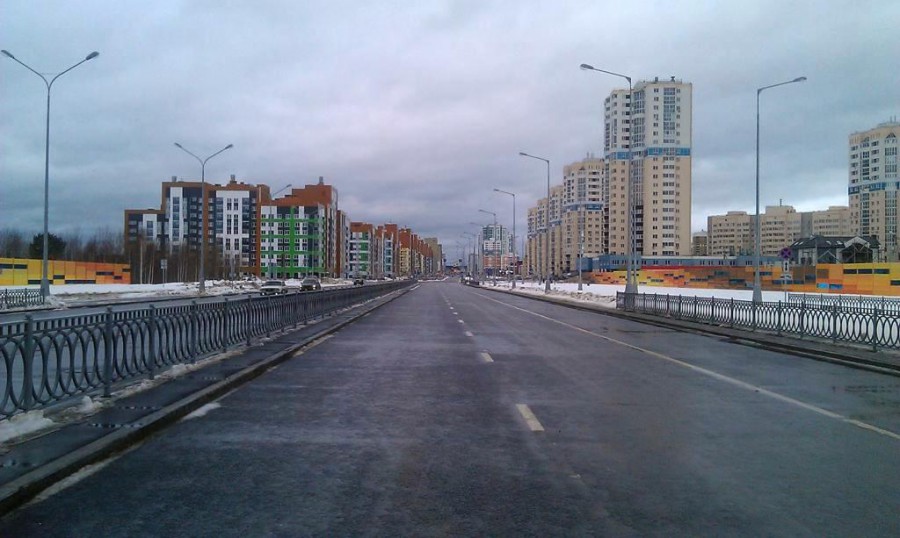 Власти Екатеринбурга запустили движение по проспекту Академика Сахарова