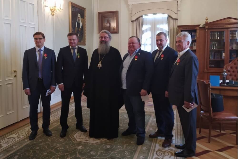 Основатели и строители восьмого района Екатеринбурга отмечены наградами епархии