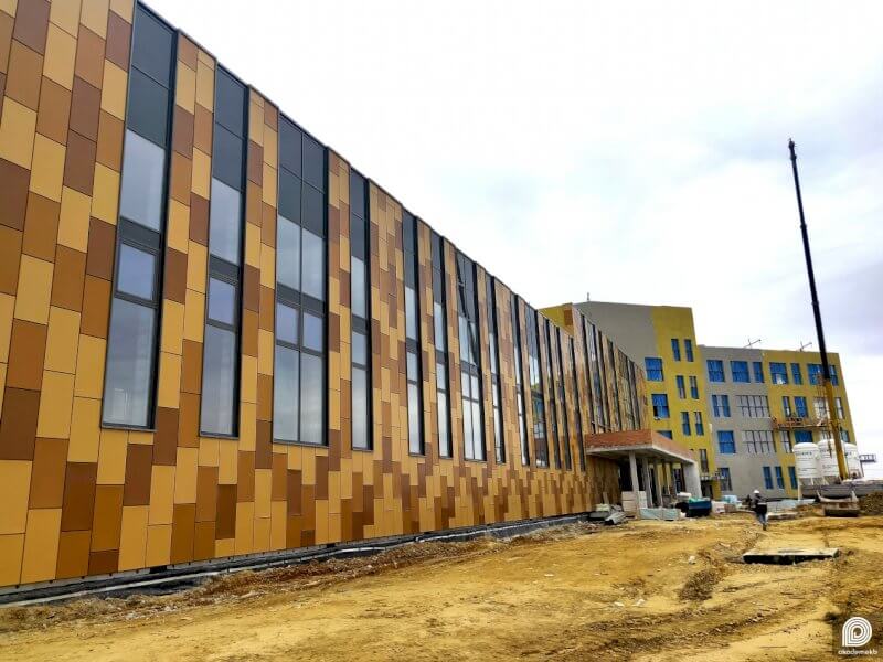 Новую школу в Академическом районе Екатеринбурга достроят к концу года